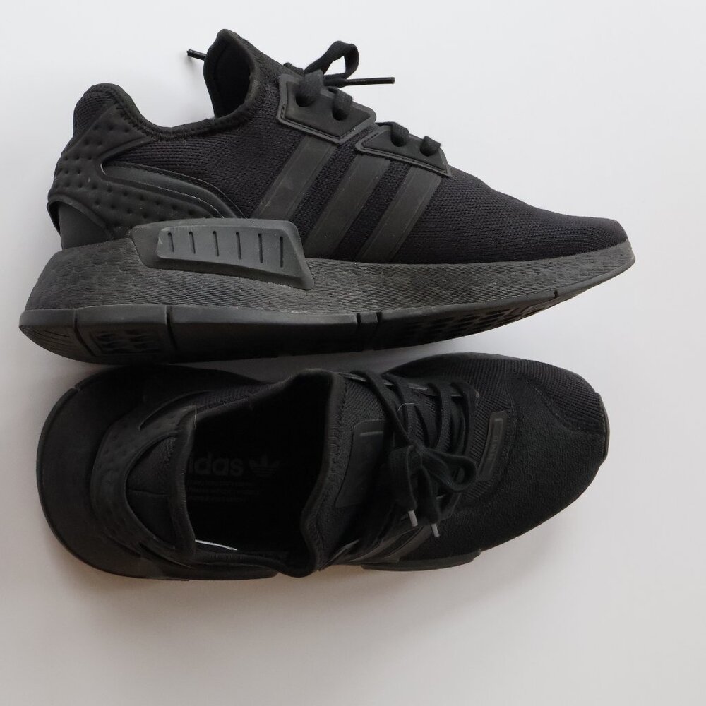 Size 8.5 - Adidas NMD R1 Triple Black Lace Up Sneakers